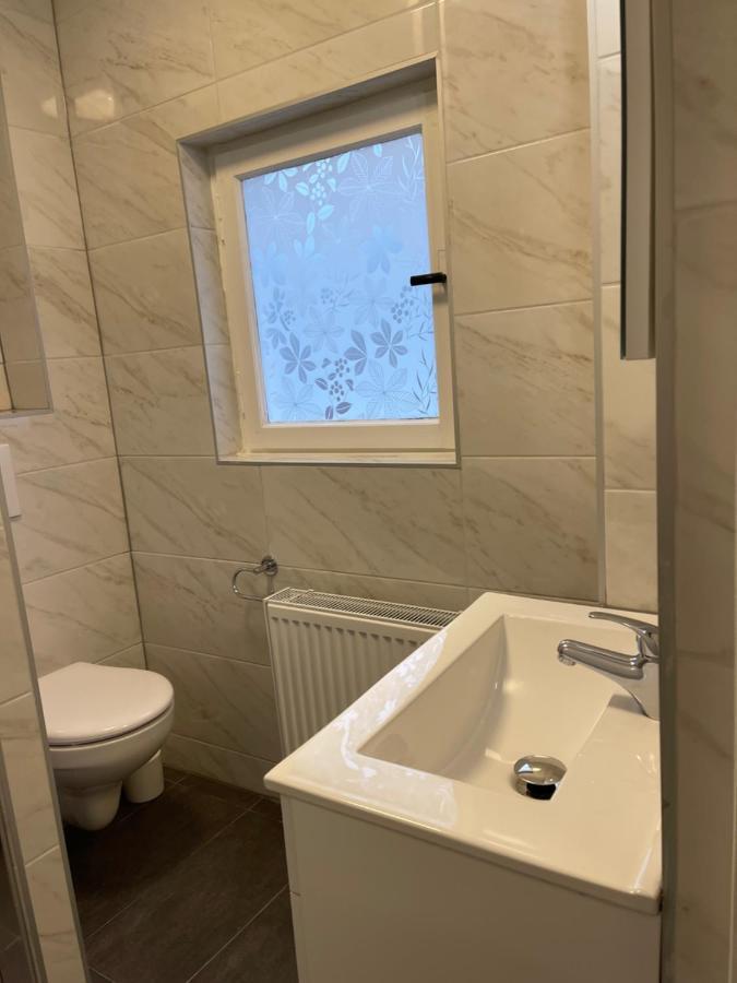 Hotel B&B Sint-Maria Next Door 法尔肯堡 外观 照片